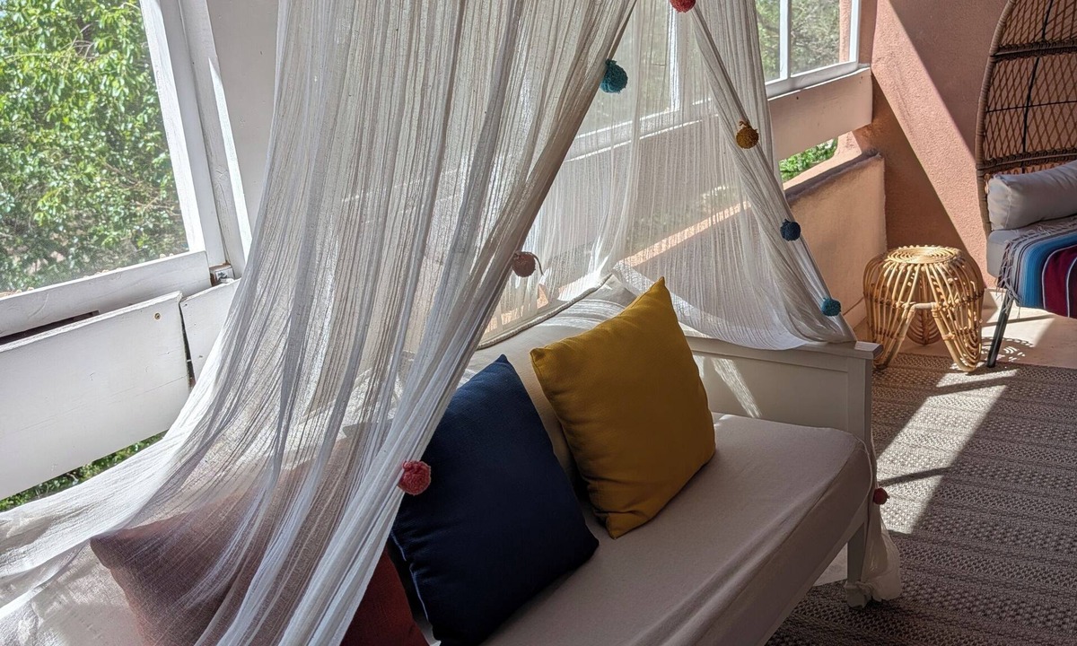 Santa Fe Condo | Stunning Apartment Central to Santa Fe. Private. 5 minutes to City Center