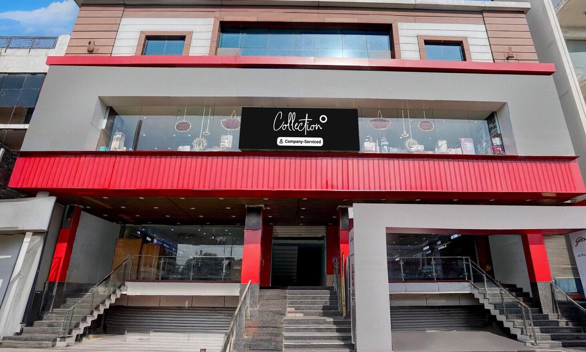 Indira Nagar House | Super Collection O High Court Lucknow