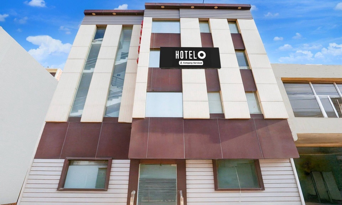 Zirakpur House | Super Hotel Chandigarh Highway Prabhat