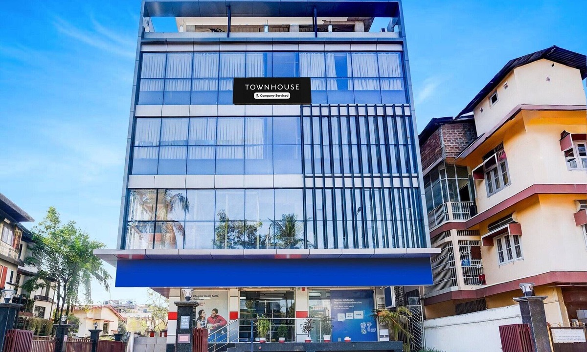 Sualkuchi House | Super Townhouse Bhangagarh Bus Terminal