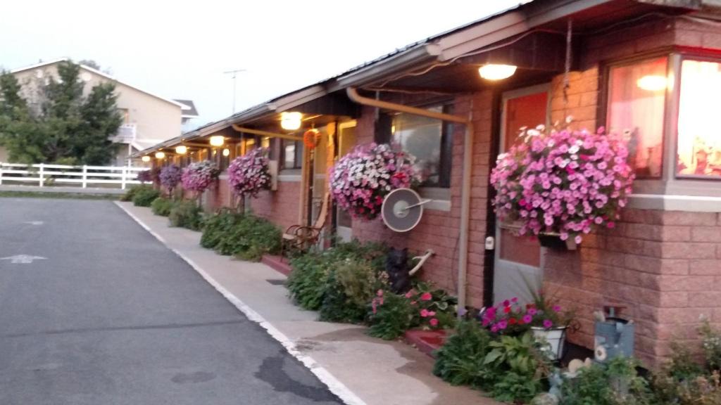 Thayne Hotel | Swiss Mountain Motel