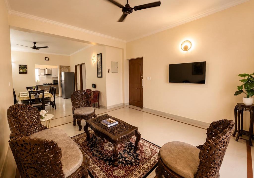 Basai Apartment | Taj Vista 3BHK 4km Taj Mahal 30min Airport