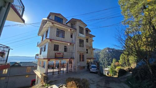 Shimla House | Thakur homes- couple and family friendly homestay