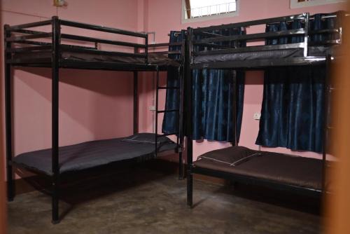 Sualkuchi Hostel | The Backpackers Hostel
