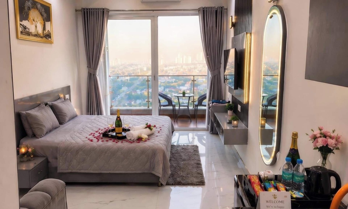 Greater Noida Apartment | The Cosette Corner @Gaur city center