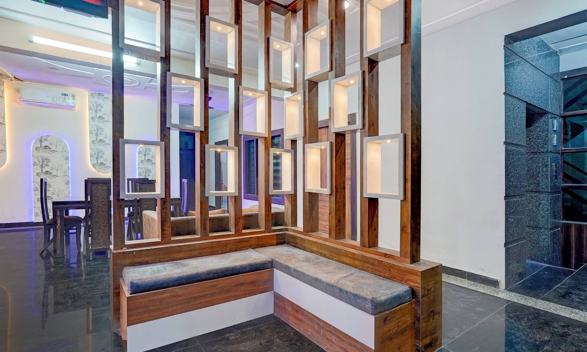 Noida Hotel | The Grand Corporate Inn Near Sector 52 Metro Station