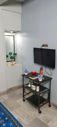 Baranagar Apartment | The Grasshopper's nest