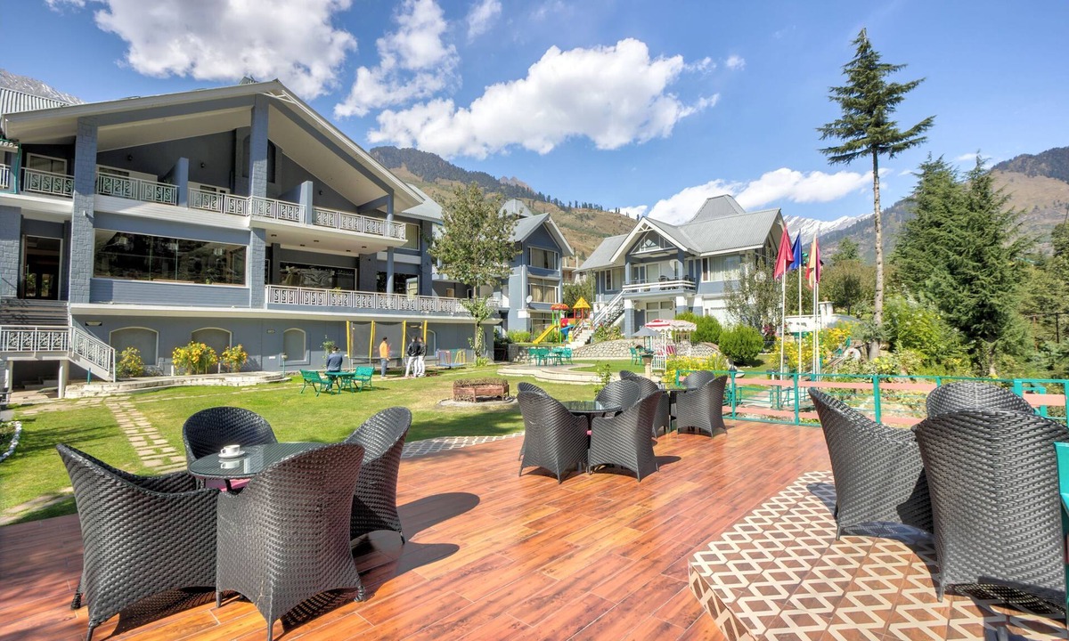 Manali Hotel | The Highland Park