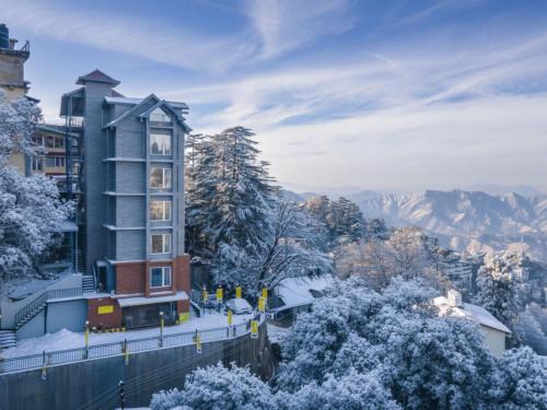 Shimla Hostel | The Hosteller Shimla, Valley View