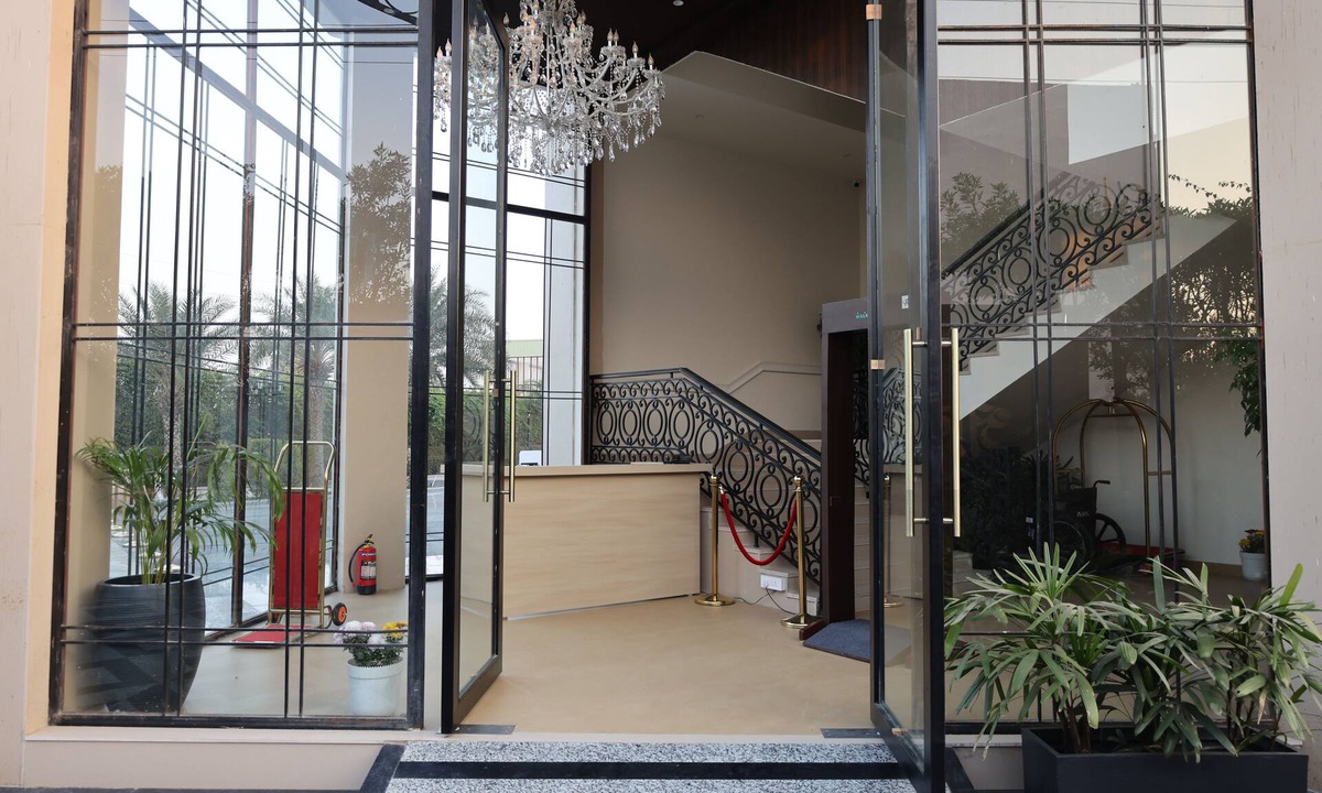 Meerut Hotel | The Mahanta Boutique Hotel and Resort