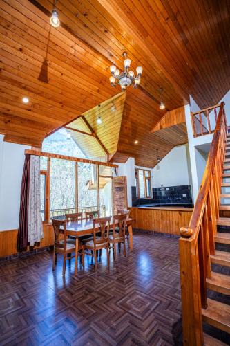Simsa Village Bed & Breakfast | The Northwood Cottages, Boutique Mountain Retreat, Manali , Himalayan Views
