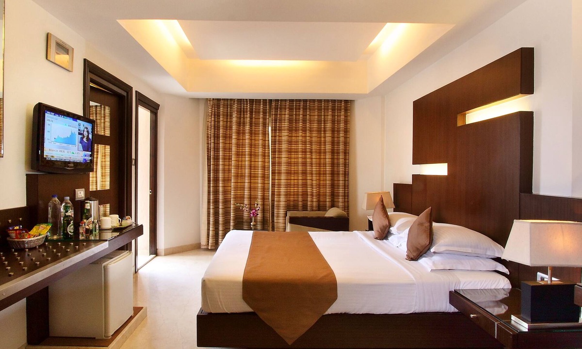 Jayanagar Hotel | The President Hotel