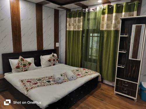Pahalgam Hotel | The sameer resort