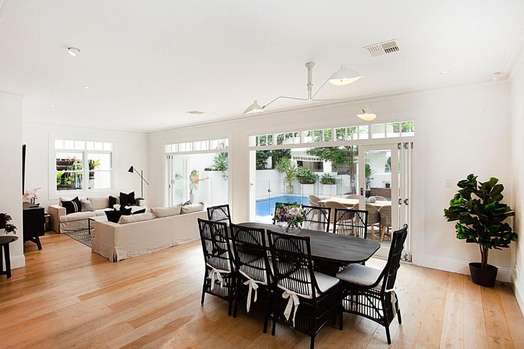 Rose Bay House | The Sienna Rose Bay