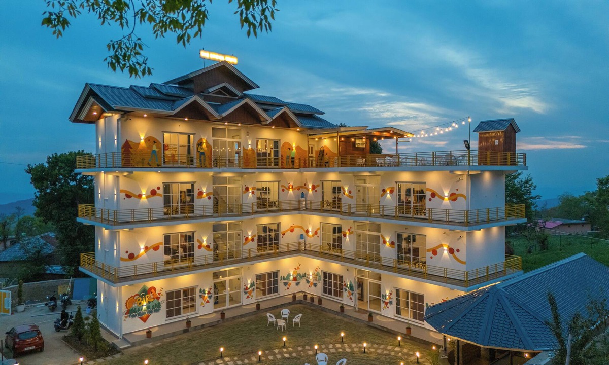 Bir Hostel | The Social Stays Bir