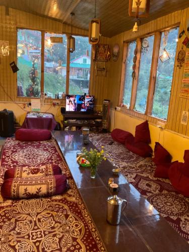 Tosh Hotel | The Soul Himalaya