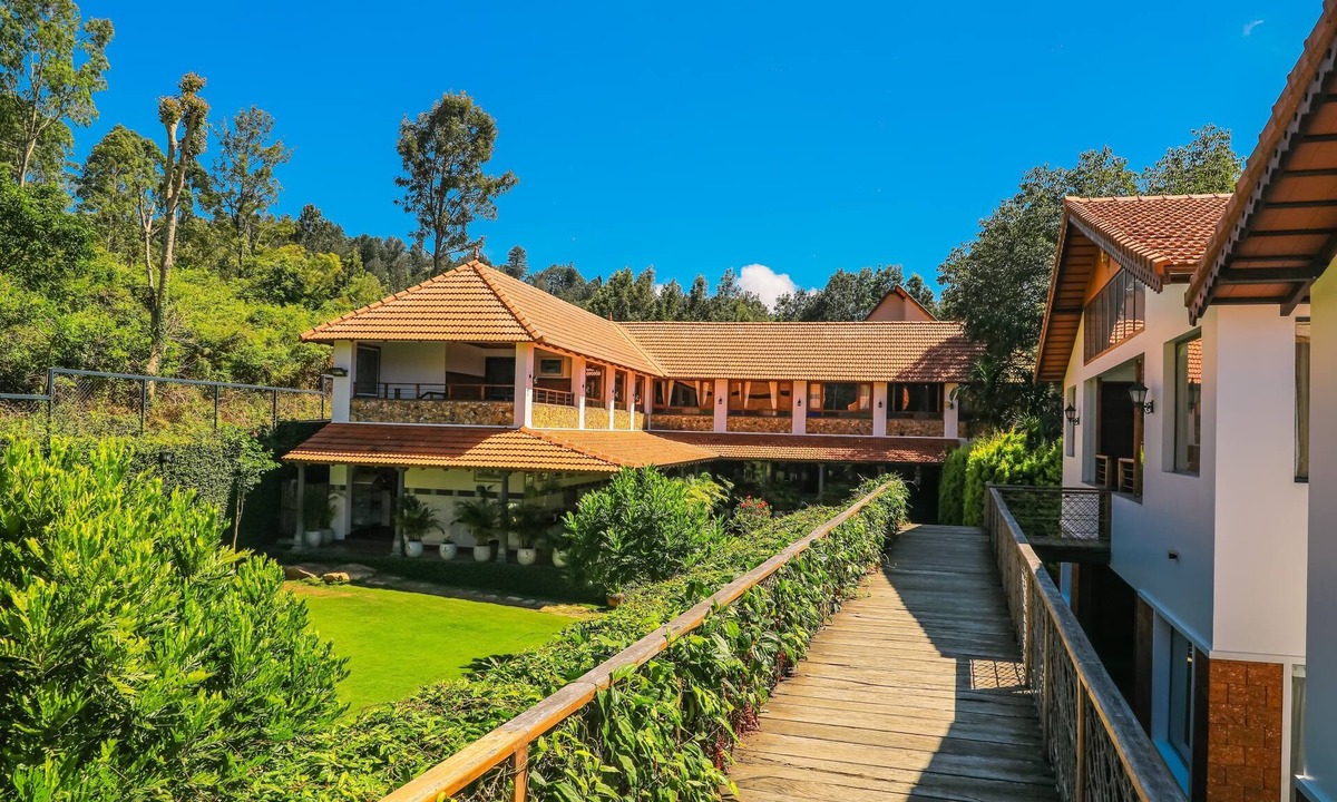 Yercaud Hotel | The Story Resorts & Spa