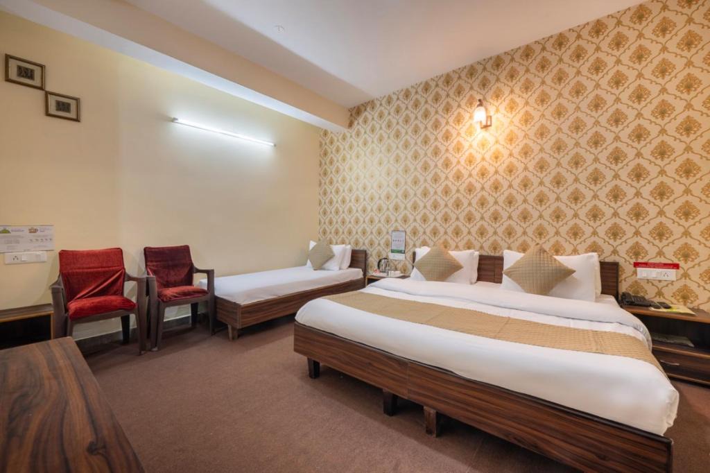 Kufri Hotel | The Village Retreat Kufri Shimla l Family Events I Multi Cuisine Restaurant l Sky Bonfire l Lift l Power Backup l Free Parking l Kufri By Exotic Stays