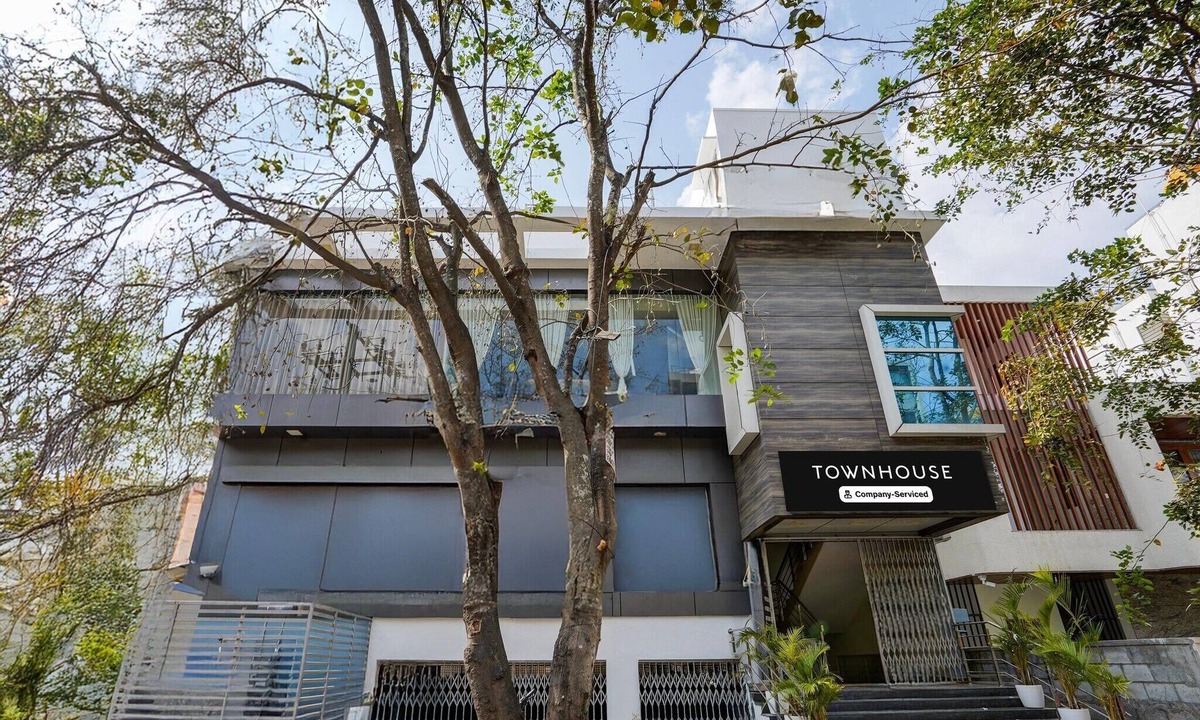 Vijaya Bank Layout House | Townhouse Hospital