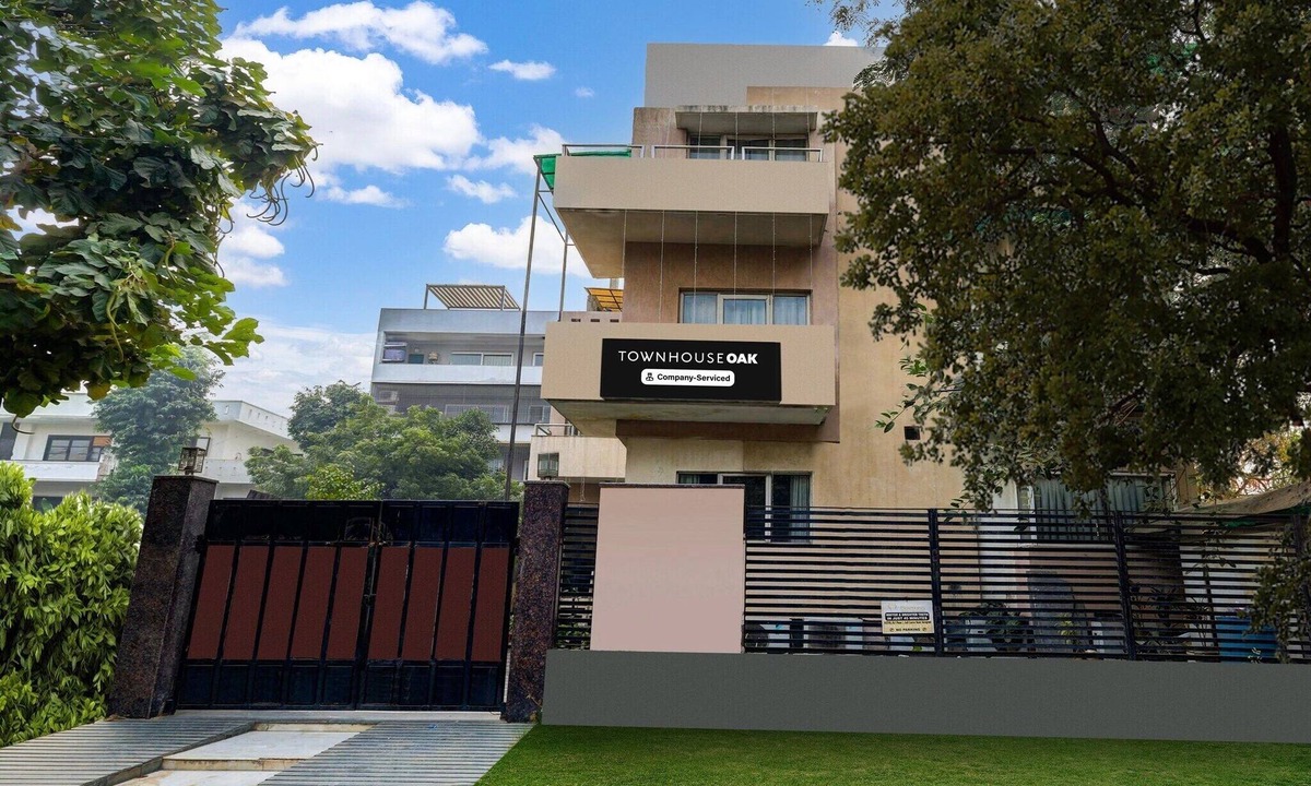 DLF City House | Townhouse Oak Sector 25 Gurgaon