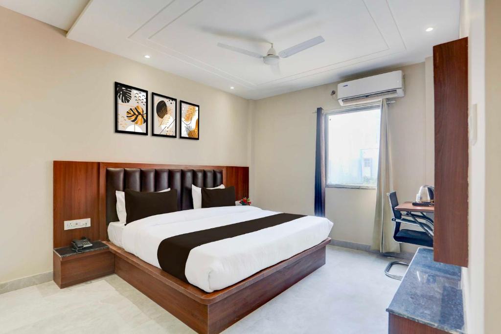 Basai Hotel | Townhouse Oak Taj Nagri Phase 2