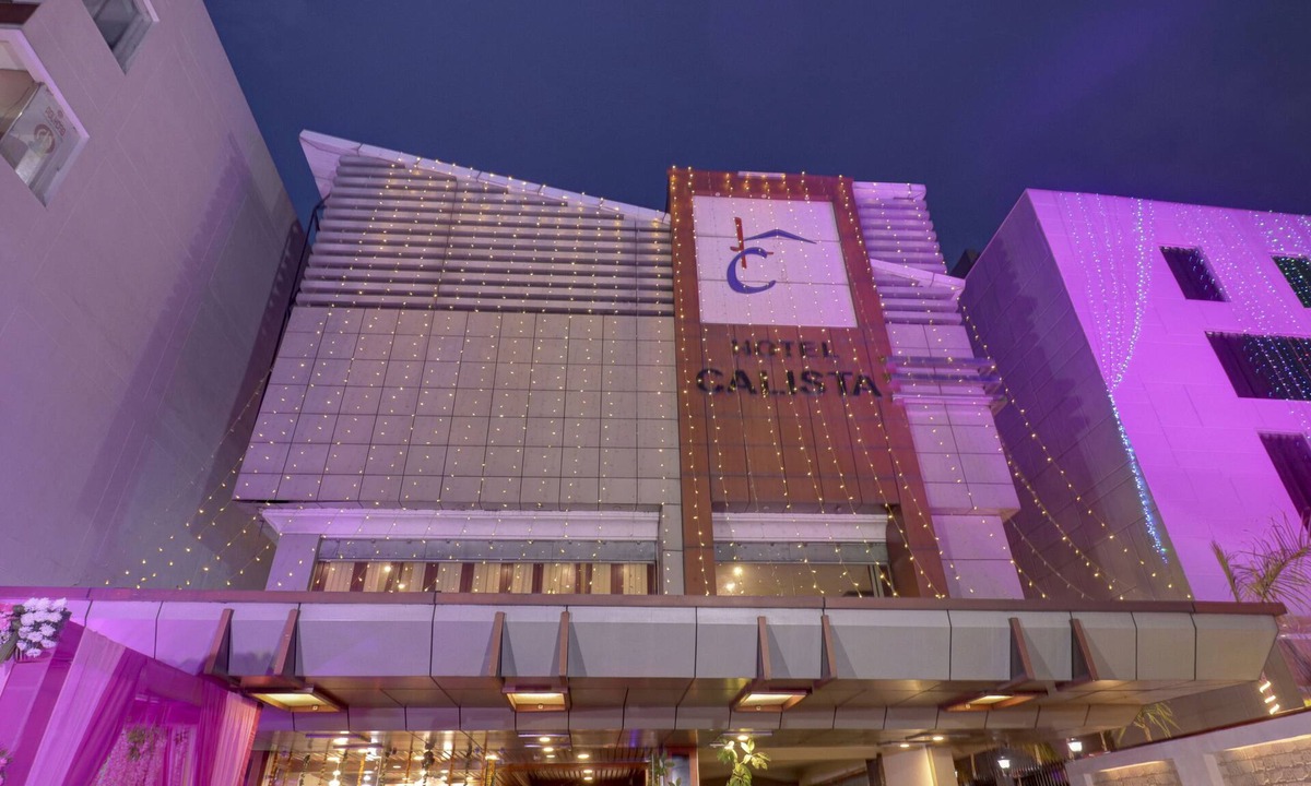 Dehradun Hotel | Treebo Calista, Patel Nagar