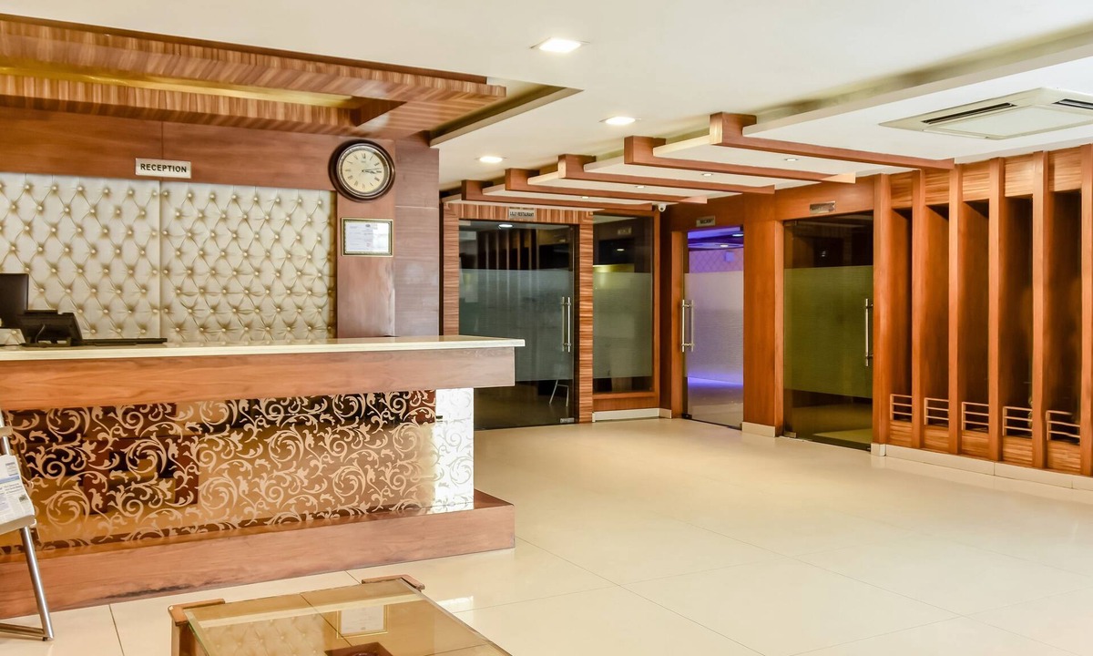 Jalandhar Hotel | Treebo Red Petal Jalandhar