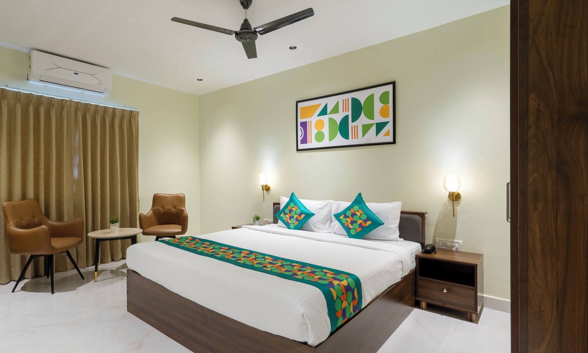 Banjara Hills Hotel | Treebo The Infinity, Banjara Hills