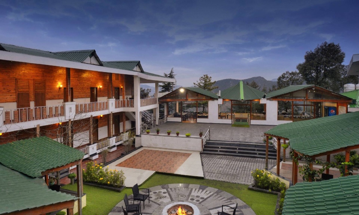 Shimla Hotel | TreeHouse Chail Villas