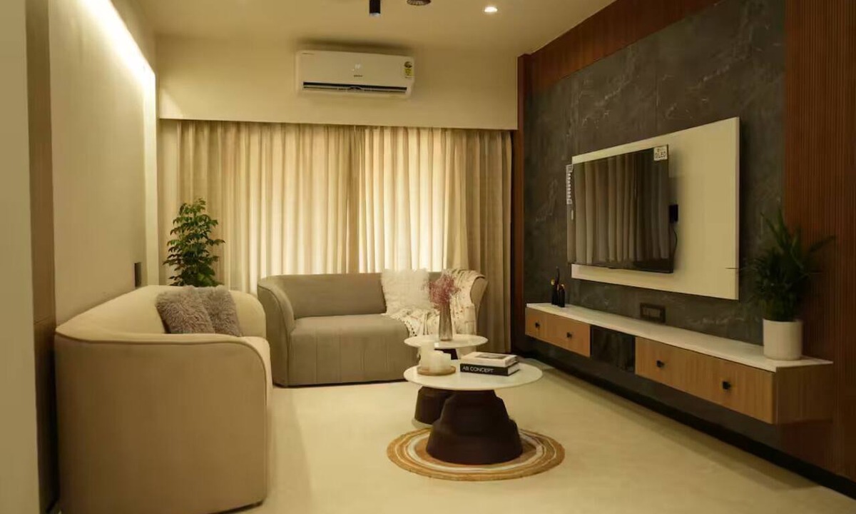 Nashik House | Vayavia~The Frame / Premium Stay, Perfectly Framed