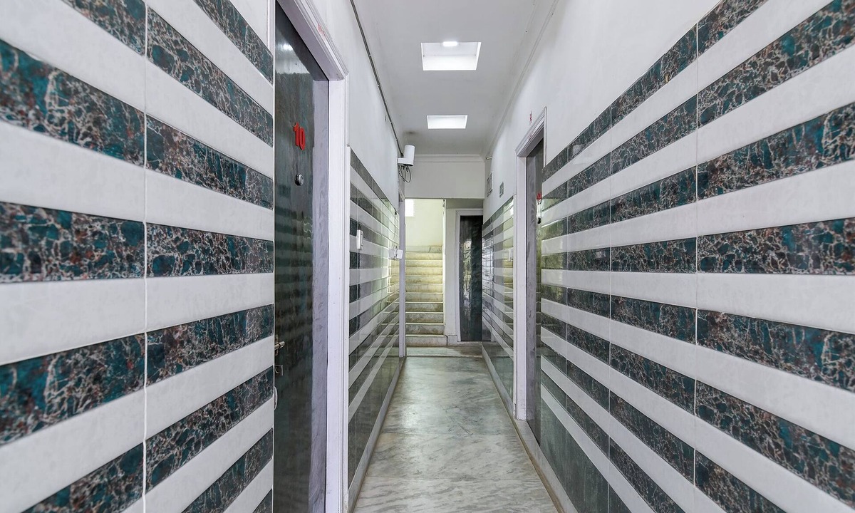 Garia Hotel | Via Ayush Villa, Hiland Park