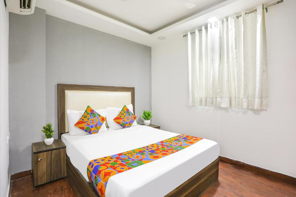 Greater Kailash Hotel | Via The Arrow