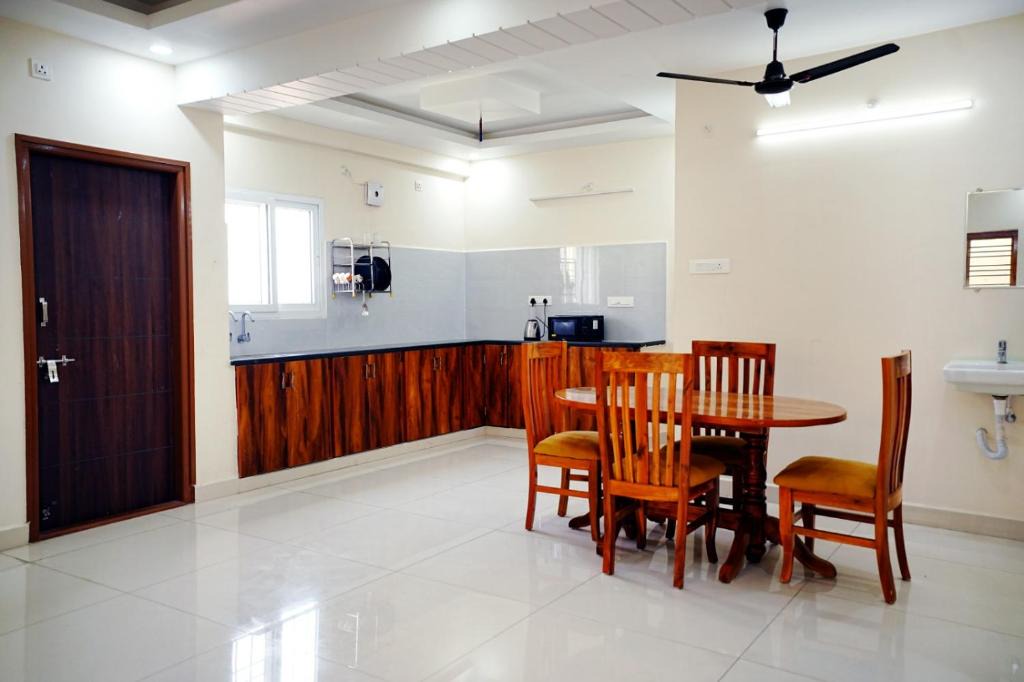 Tirupati Apartment | VIC Homestay by pickurstay Hotels