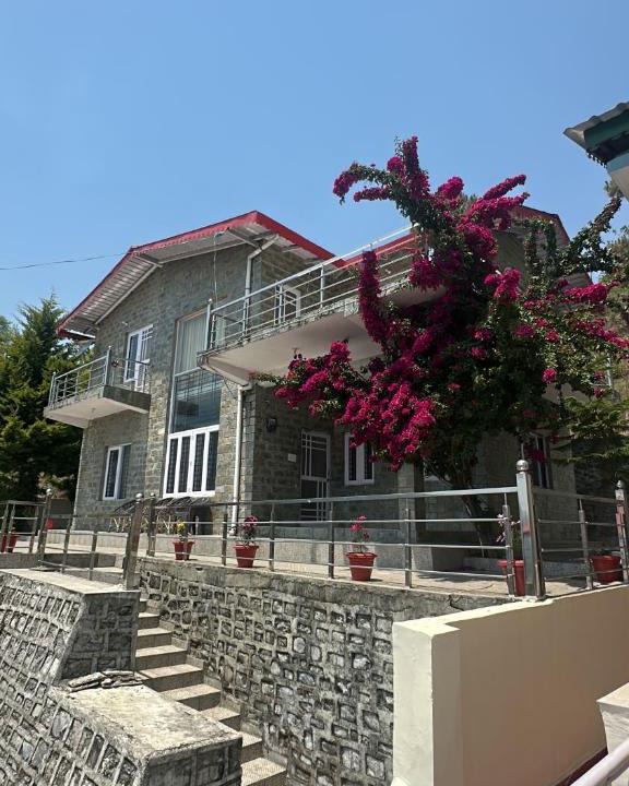 Bhimtal Apartment | Vrishti Homestay