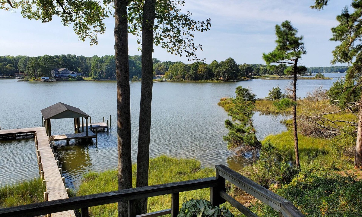 Dutton Cottage | Waterfront with Private Pier and Tranquil Water views!