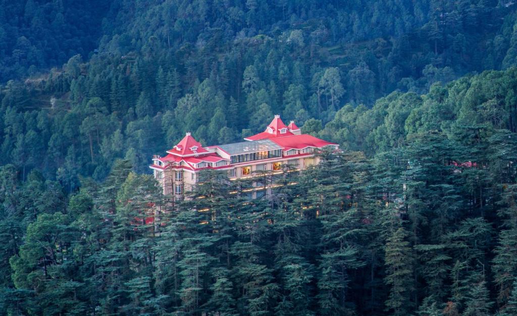 Shimla Hotel | WelcomHeritage Elysium Resort & Spa