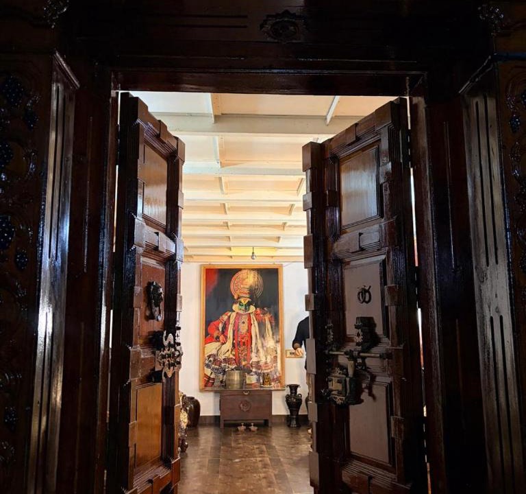 Irinjalakuda House | Wellaura Heritage Retreat Nellayi