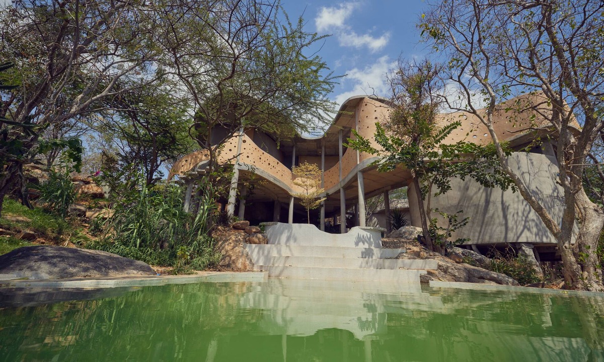 Hosur Villa | Winterfell by Sanctity Ferme Stays