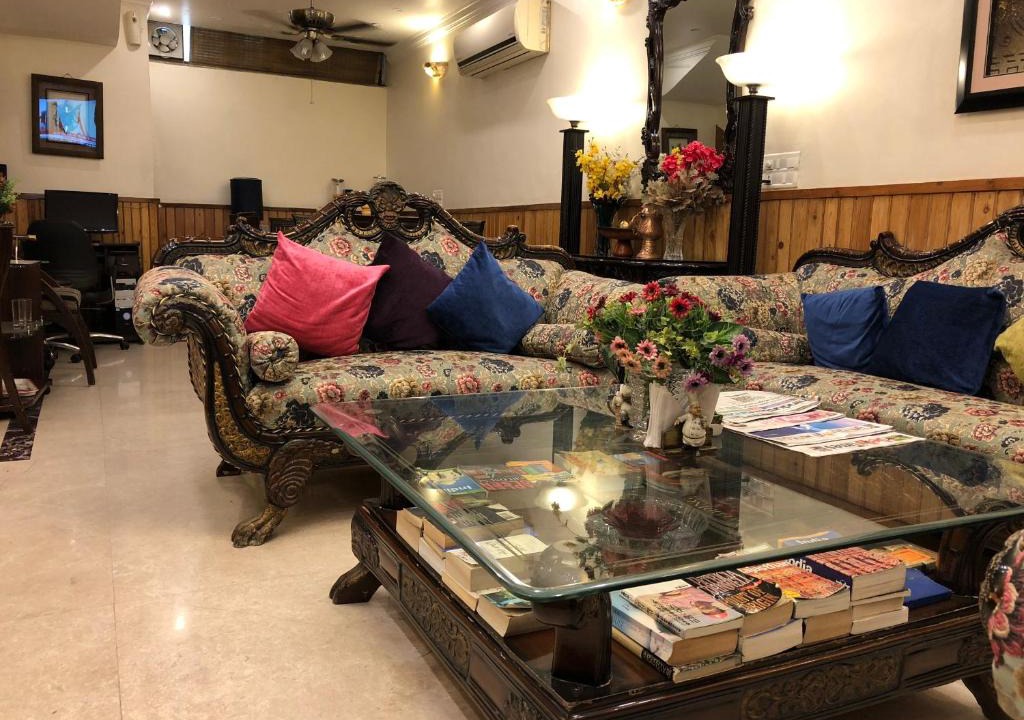 Karol Bagh Hotel | Wood Castle