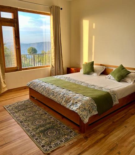 Almora Bed & Breakfast | Woodpecker's Nest