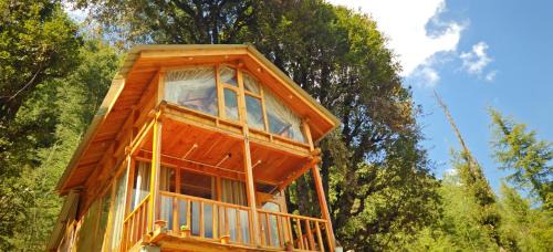 Banjar Cabin | WOW Duplex Treehouse & Cottages