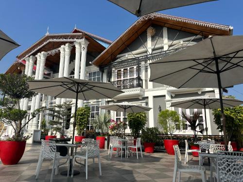 Siliguri House | YKC Hotels & Resorts