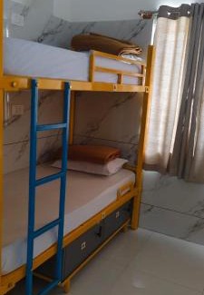 Mysore Hostel | V R S Luxury AC Male Dormitory
