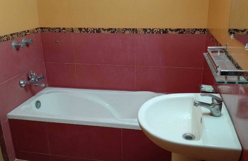 Basundhara Residential Area Apartment | 1 minute to Evercare Hospital