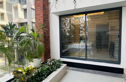 Basundhara Residential Area Condo | 10 Min from the Airport! Luxury Villa in Bashundhara