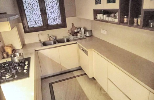 Greater Kailash Apartment | 2 Bed Apartment Sleeps 4 With Parking New Delhi