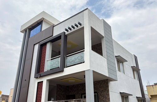Vijayapura House | 2-bedroom building in a wonderful Vijayapura Near Ibrahim Roza with AC comfort