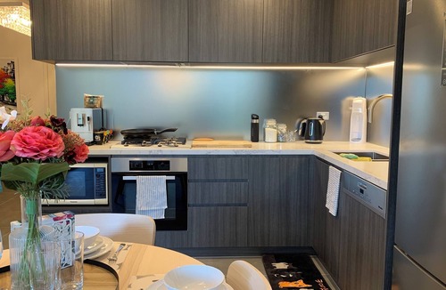Homebush Apartment | 2 bedroom luxury apartment without the cost. Homebush Sydney Australia