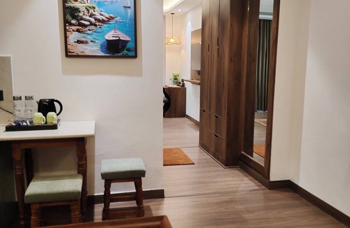 Bullawala Hotel | 22 Heights