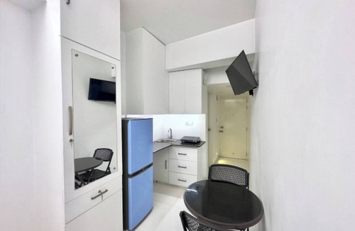 Dhaka Apartment | 250 sq.ft 3 Studio Apartment w/Pool & Private Sauna